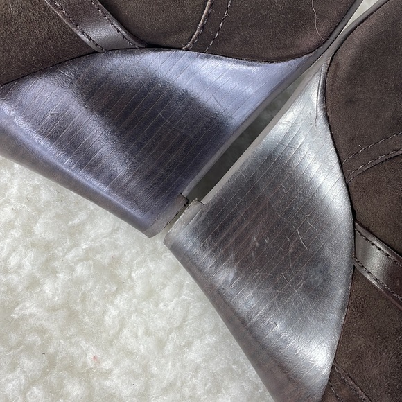 TORY BURCH ANKLE BOOTS - Picture 9 of 13